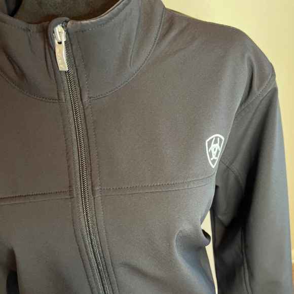 ARIAT Womens Team Softshell Jacket - Picture 4 of 12